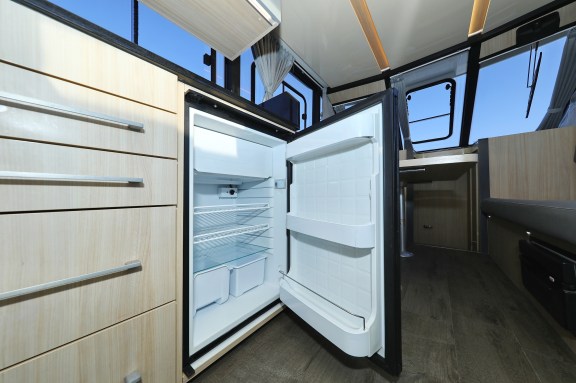 Image of Backup yacht #37