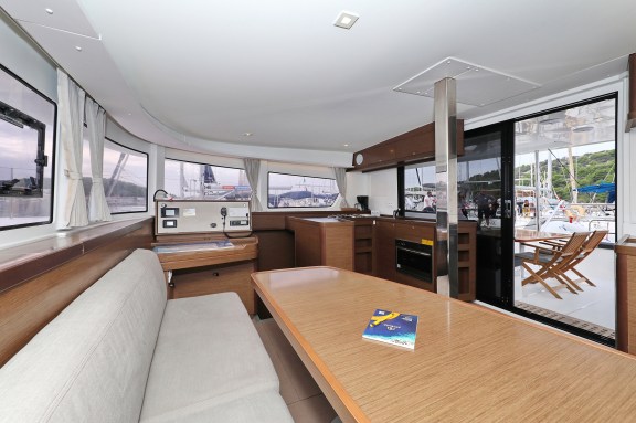 Image of Air Wave yacht #13