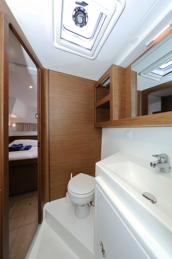 Image of Air Wave yacht #33