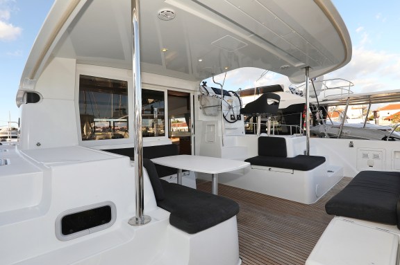 Image of Mars yacht #4