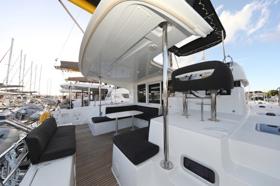 Image of Mars yacht #7