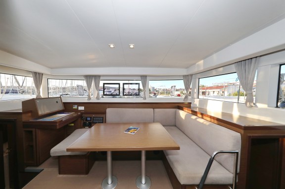 Image of Mars yacht #17