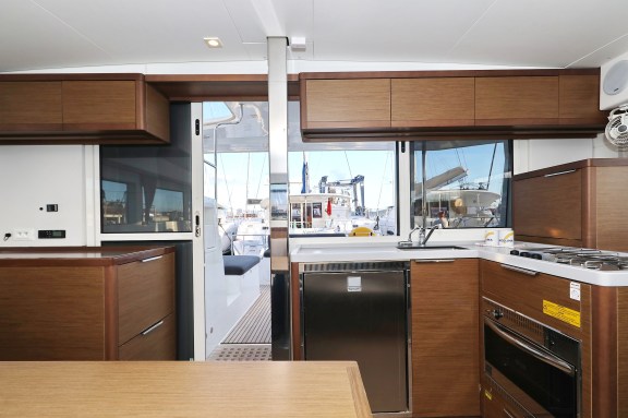 Image of Mars yacht #19