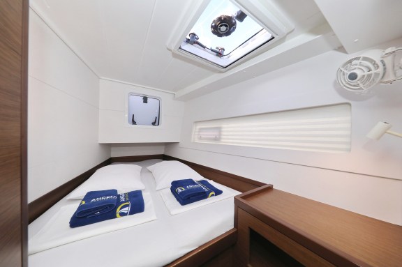 Image of Mars yacht #25