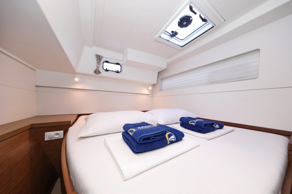 Image of Mars yacht #28