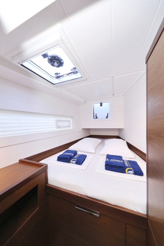 Image of Mars yacht #31