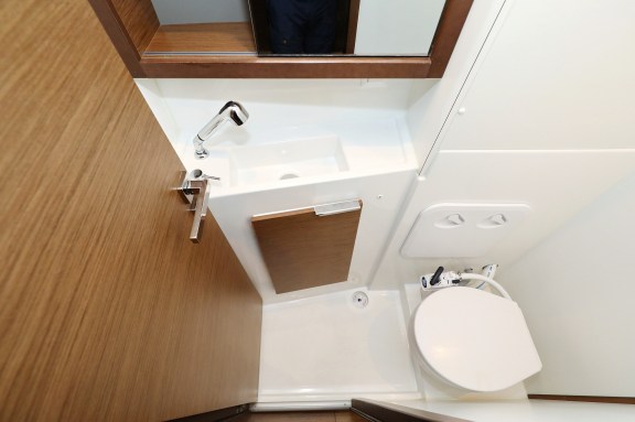 Image of Mars yacht #37