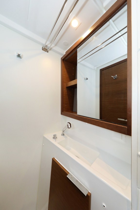 Image of Mars yacht #38