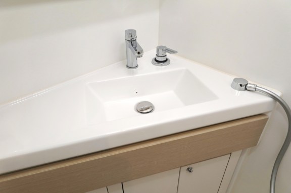 Image of Air 2 yacht #40