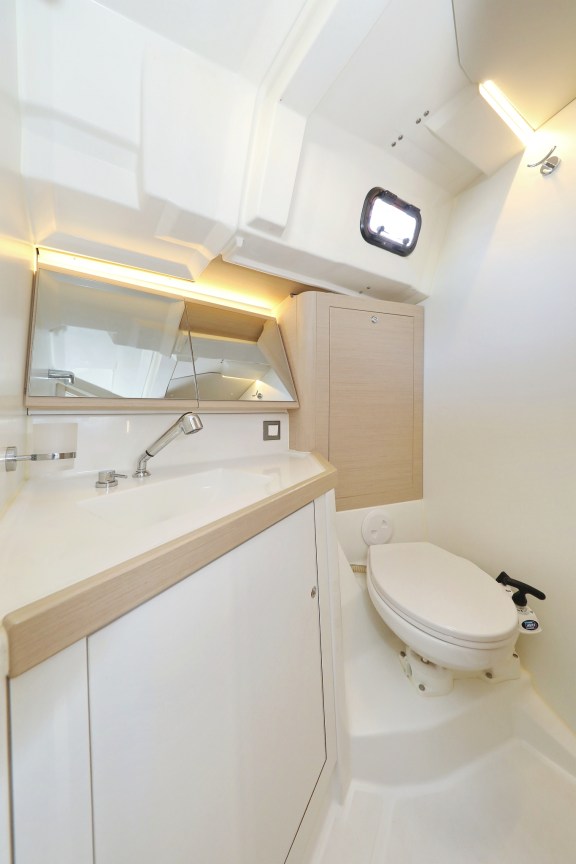 Image of Auf Kurs yacht #35