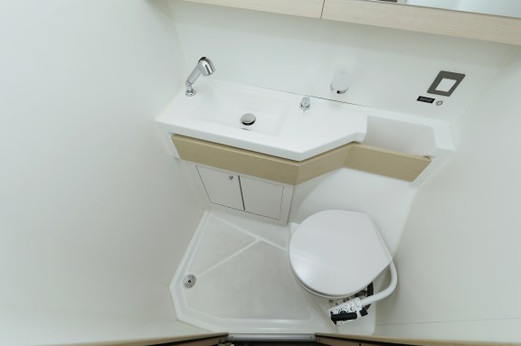 Image of Auf Kurs yacht #40