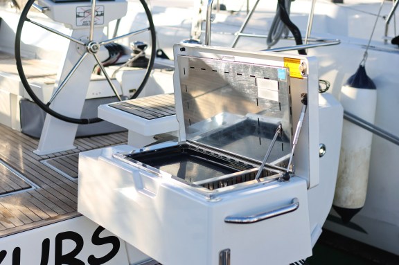 Image of Auf Kurs yacht #49