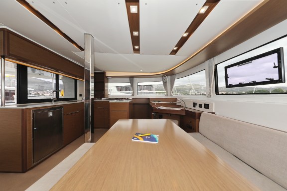 Image of Barbarella III yacht #14