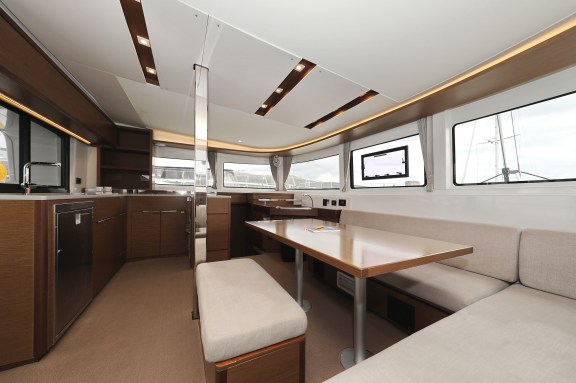 Image of Barbarella III yacht #13