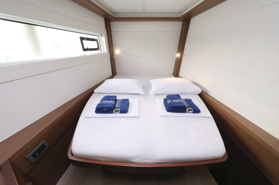 Image of Barbarella III yacht #29