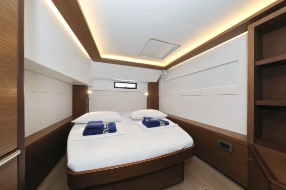 Image of Barbarella III yacht #31