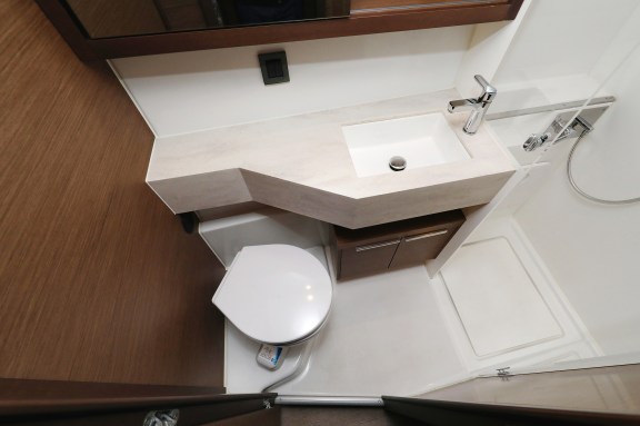 Image of Barbarella III yacht #34