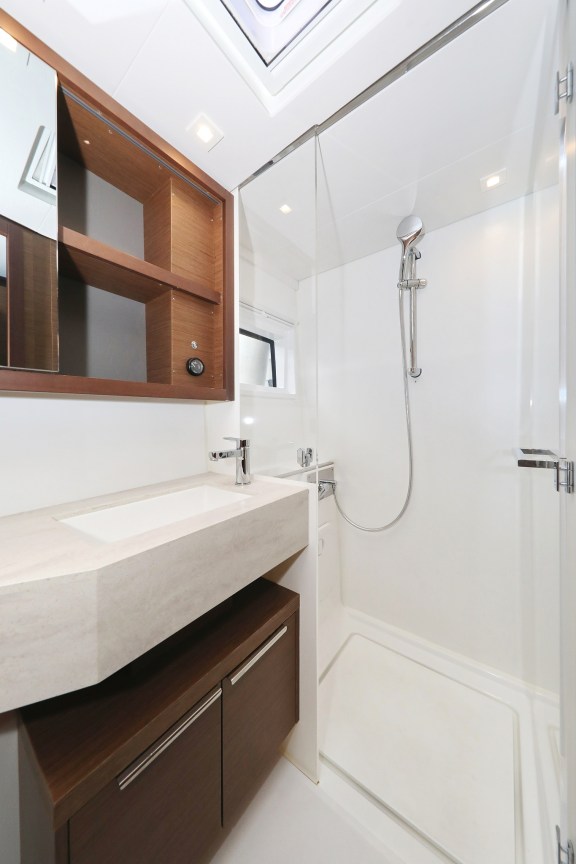 Image of Barbarella III yacht #35