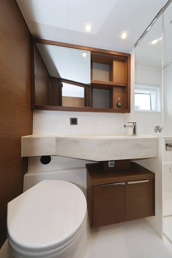 Image of Barbarella III yacht #36