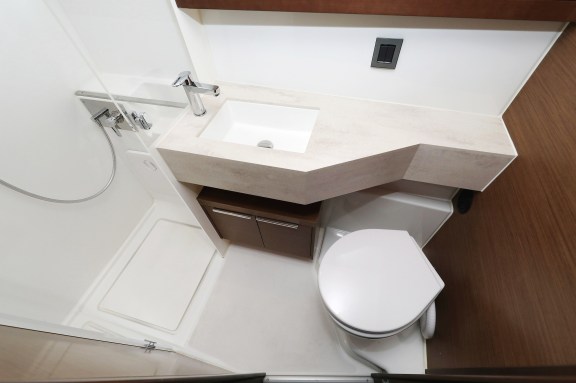 Image of Barbarella III yacht #41