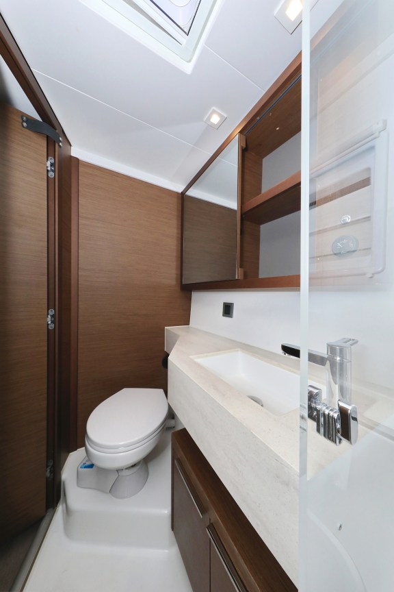 Image of Barbarella III yacht #33