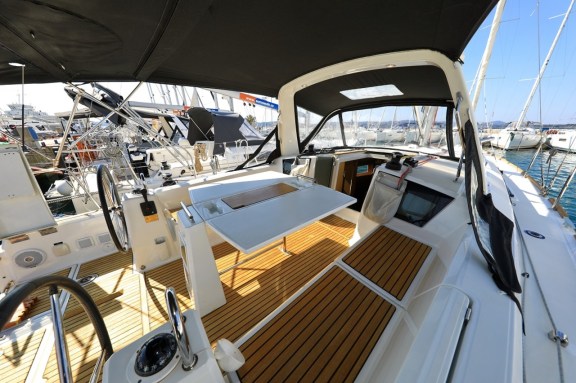 Image of Reya yacht #6