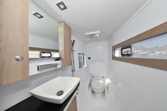 Image of Lauremi yacht #29