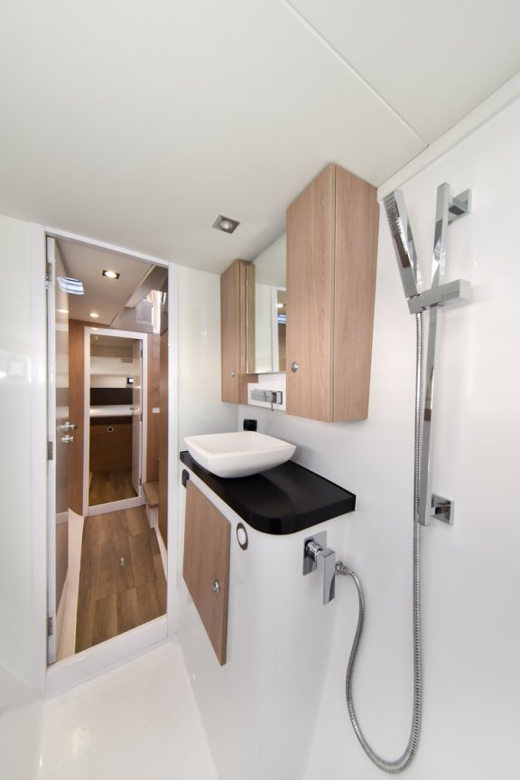 Image of Lauremi yacht #30