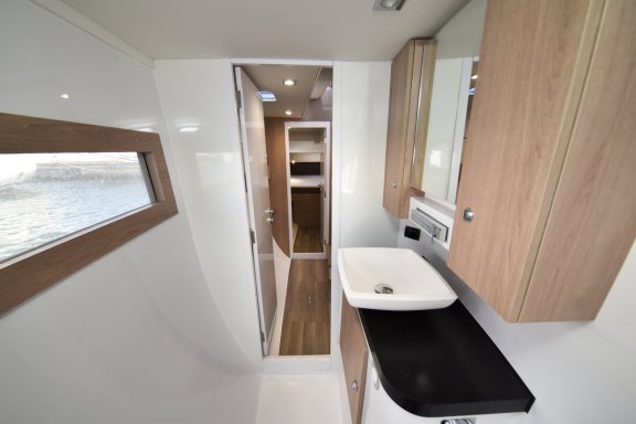 Image of Lauremi yacht #31