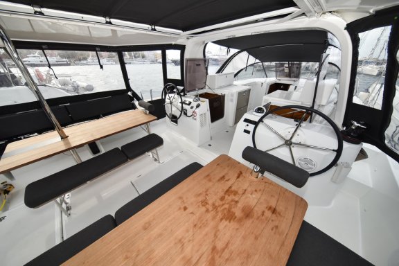 Image of New Horizons yacht #9