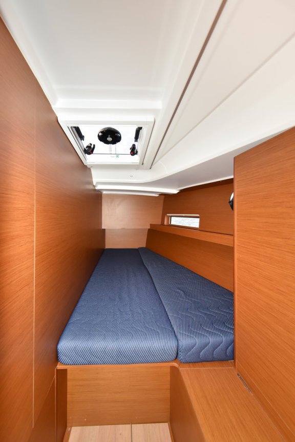 Image of New Horizons yacht #19