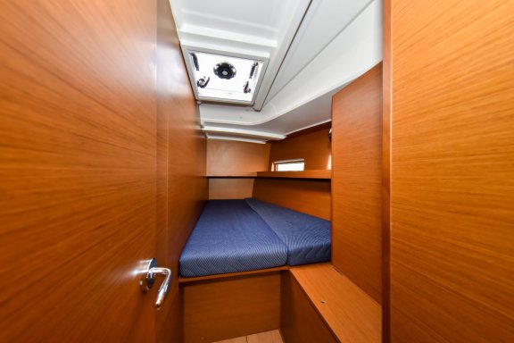 Image of New Horizons yacht #20