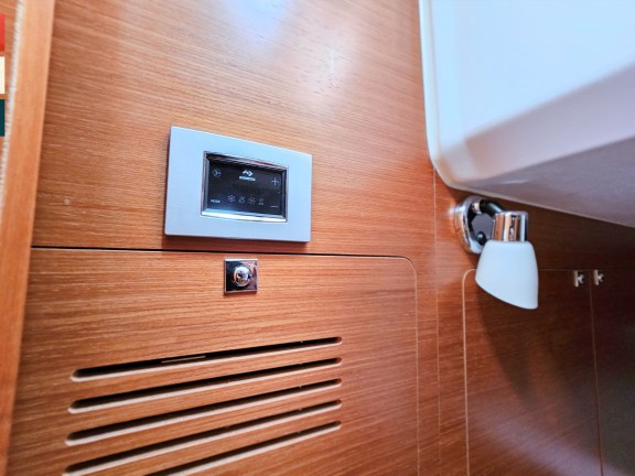 Image of Nadine yacht #33