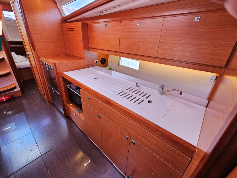 Image of Mimi yacht #19