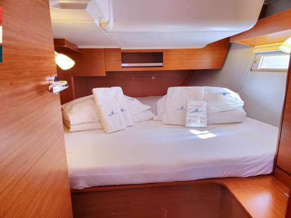 Image of Mimi yacht #32