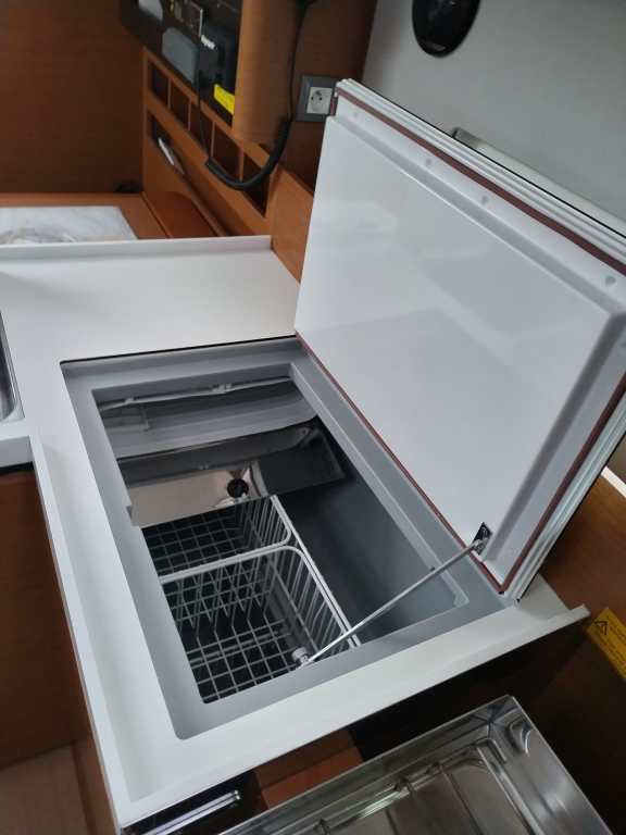 Image of Lara yacht #21