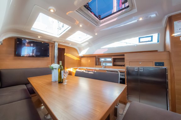 Image of Josephine yacht #6