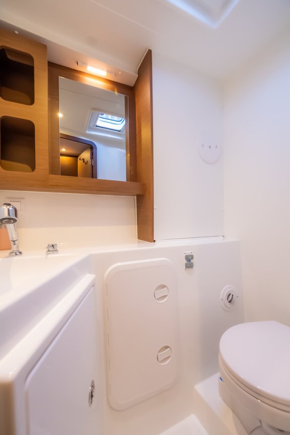 Image of Fly With Me yacht #13