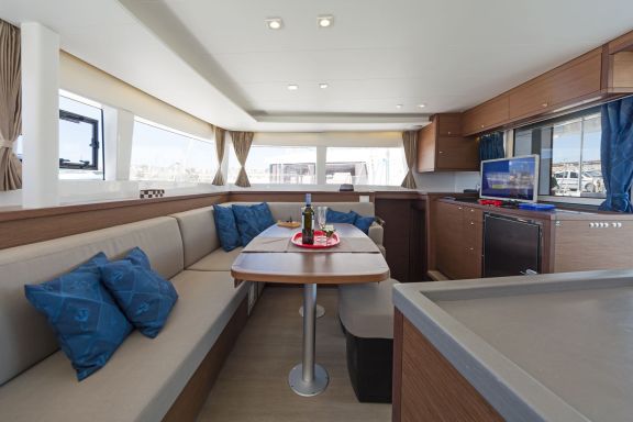 Image of Thetis yacht #7