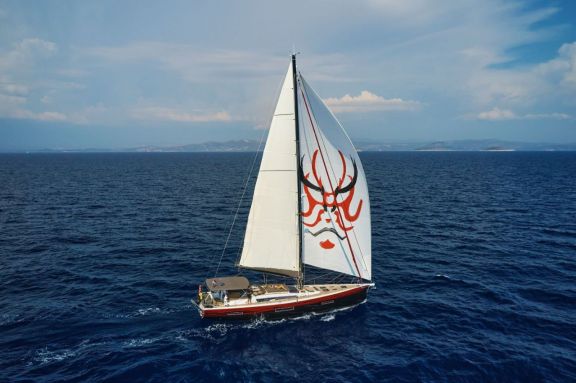 Image of Kabuki yacht #3