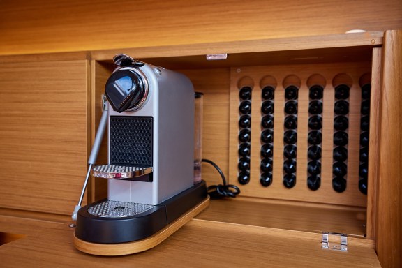 Image of Kabuki yacht #29