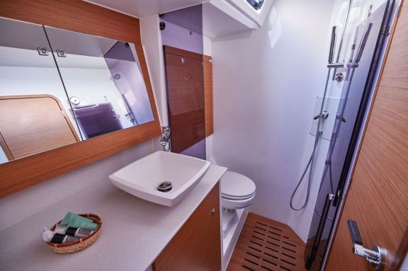 Image of Kabuki yacht #36