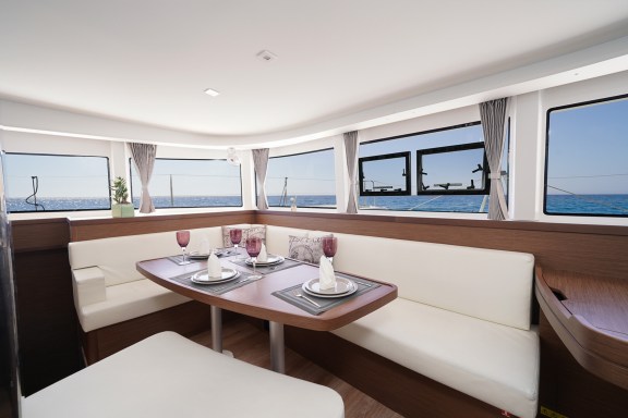 Image of Catalina yacht #3