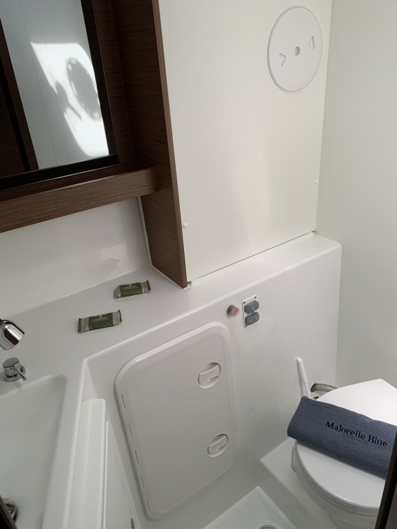 Image of Majorelle Bleu yacht #9