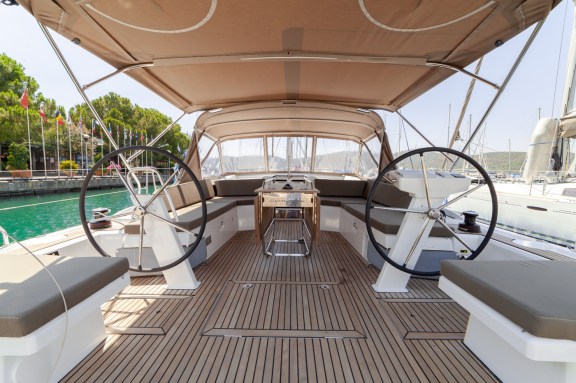 Image of Sail Delta yacht #7