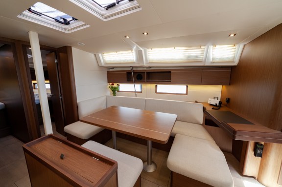 Image of Sail Delta yacht #14