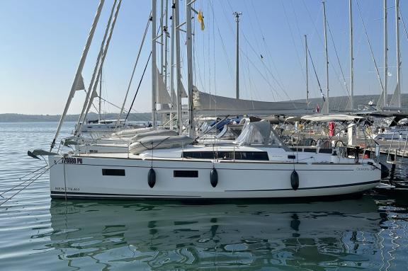Image of Tena yacht #3