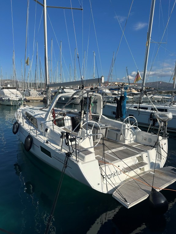 Image of Frankfurt yacht #9