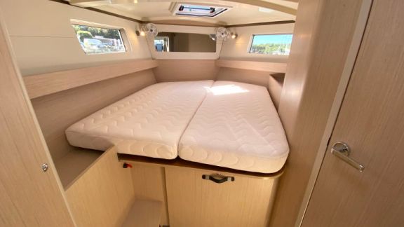 Image of Frankfurt yacht #13