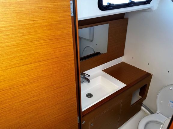 Image of DROSERA yacht #12